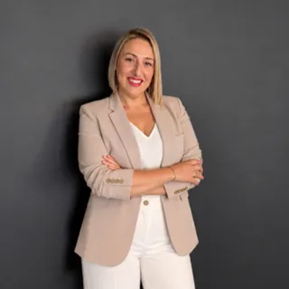 Laura Martínez Laura Martínez
