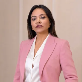 Estefania Canales Estefania Canales