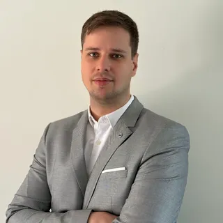 Carlos Olmedo Carlos Olmedo