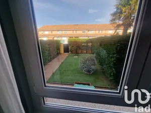 Casa adosada en Valverde de la Virgen