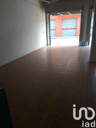 Garage in Santa Bàrbara