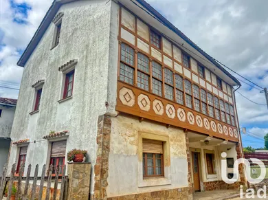 Casa de pueblo en Moire