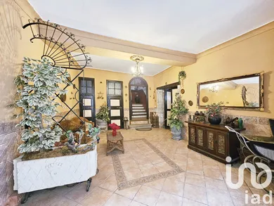 Village house in Montblanc