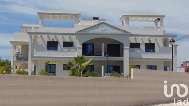 Penthouse à Urb. Pueblo Bravo