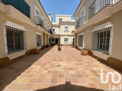 Casa adossada a Chiclana de la Frontera