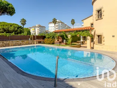 Mansion in Lloret de Mar