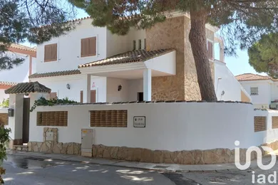 Casa adossada a Chiclana de la Frontera
