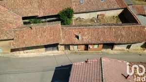 Casa de poble a Cuadros