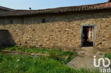 Casa de poble a Cuadros