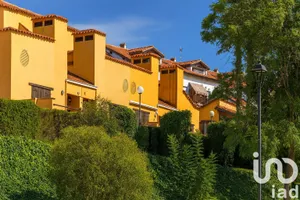 Semi-detached house in Comillas