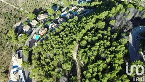 Building plot in Ador