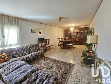 Village house in Valjunquera