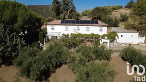 Casa de pagès a Montefrío