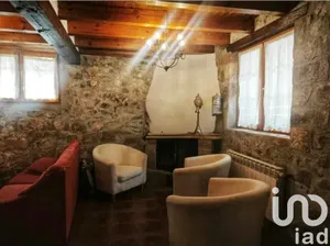 Casa de poble a Santa Cruz del Valle Urbión