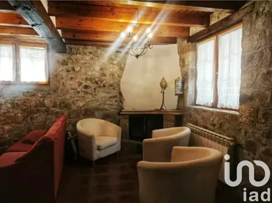 Casa de pueblo en Santa Cruz del Valle Urbión