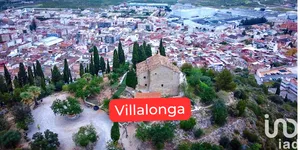 Village house in Vilallonga