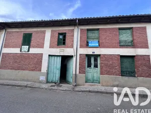 Casa en Villarroañe