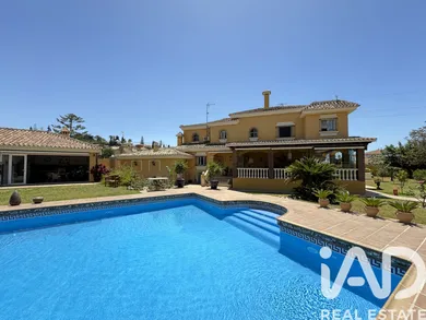 Cottage in Rincón de la Victoria