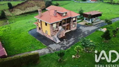 Cottage in Avilés