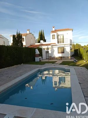 Casa adossada a L'Ametlla de Mar