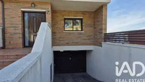 Casa adossada a Banyeres del Penedès