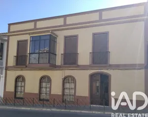 Casa adossada a Baena