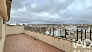 Casa de pueblo en Sisante