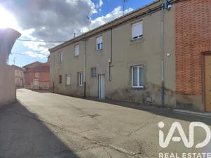 Casa de poble a Villares de Órbigo