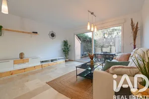 Casa adossada a Alicante