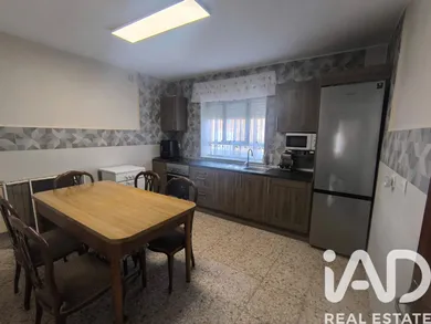 Village house in Urdiales del Páramo