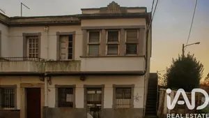 Casa adossada a Ferrol