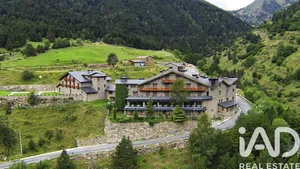 Edificio en Les Valls de Valira