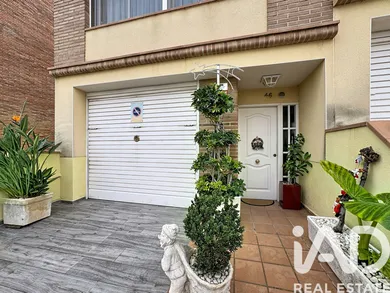 Casa adossada a Calafell