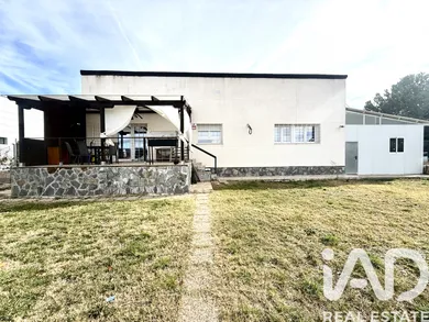 Casa en Villanueva de la Torre