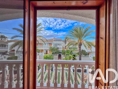 Maison jumelle à Santa Pola