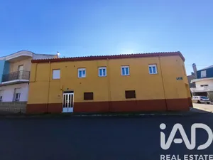 Piso en Santa María del Páramo