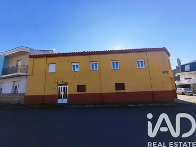 Piso en Santa María del Páramo