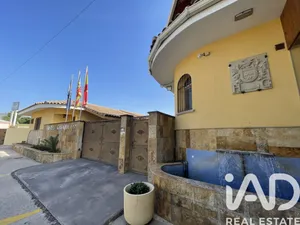 Edificio en Aielo de Malferit