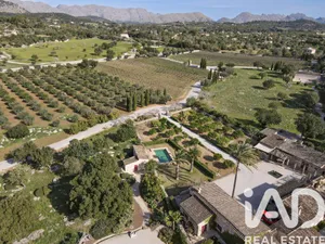 Masia en Pollença
