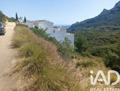 Terrain à bâtir à Dénia