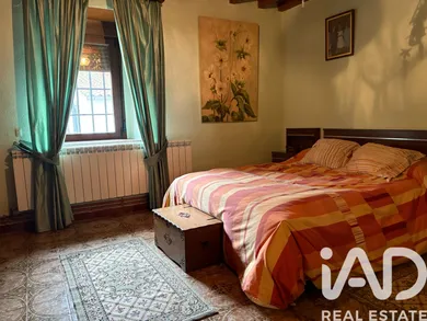 Casa de poble a Buenamadre