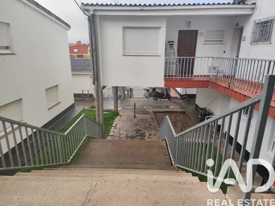 Semi-detached house in Sada