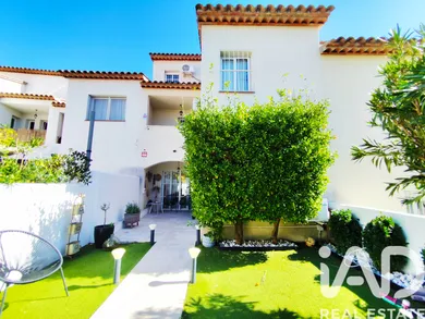 Maison jumelle à Sant Pere de Ribes