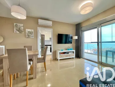 Penthouse in CABANES