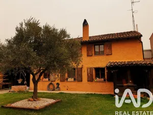 Maison à Garrafe de Torío