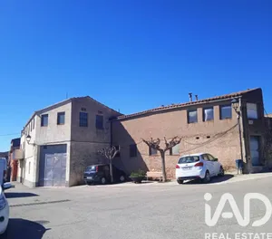 Village house in Aiguamúrcia