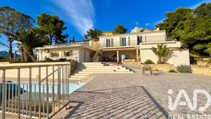 Vivienda unifamiliar en San Vicente del Raspeig