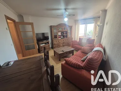 Apartment in Villares de la Reina