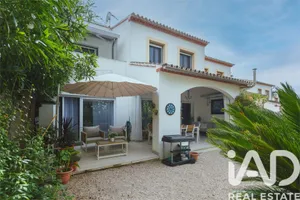 Casa adosada en Pedreguer