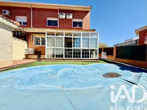 Casa adosada en Meco